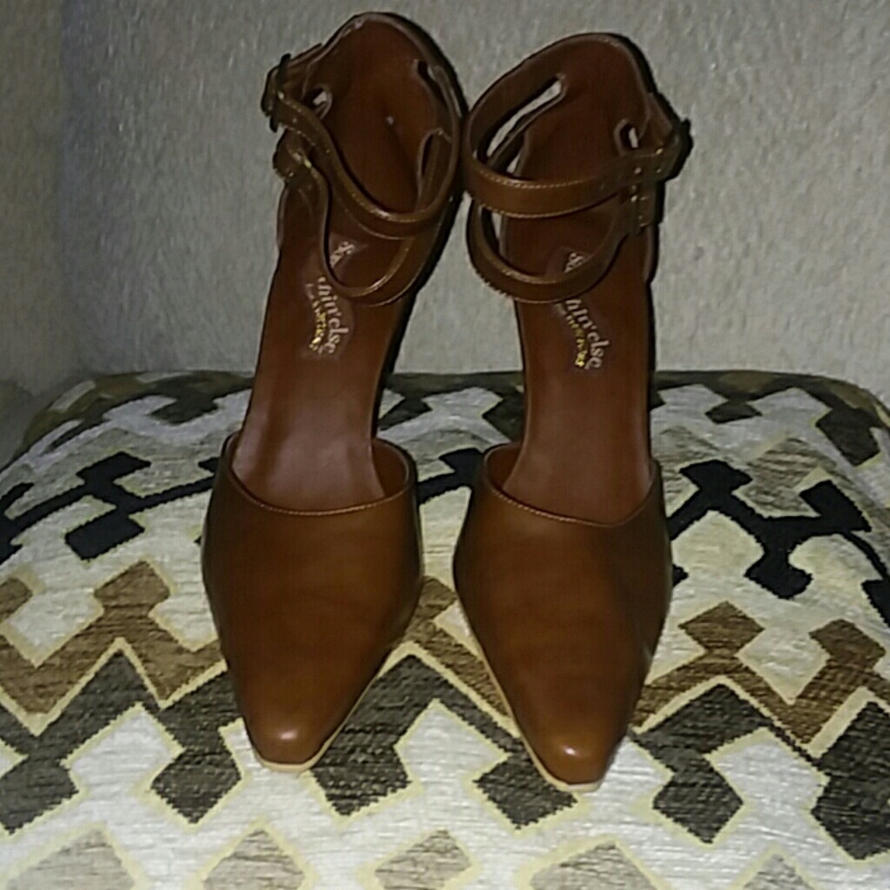 Women's Brown heels